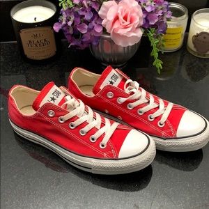 ❤️ Great Condition Red Converse ❤️